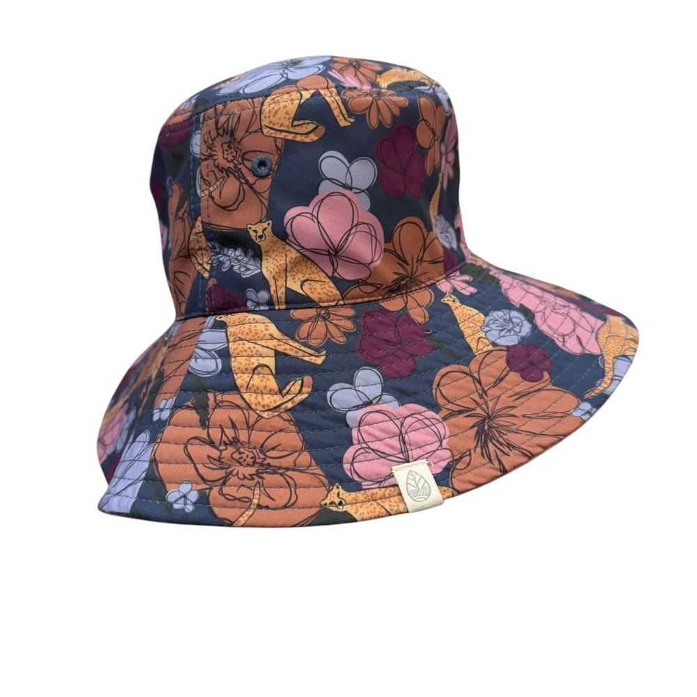 Quagga Green Label Floral Cheetah Wide Brim Bucket Hat - Picture 2 of 6